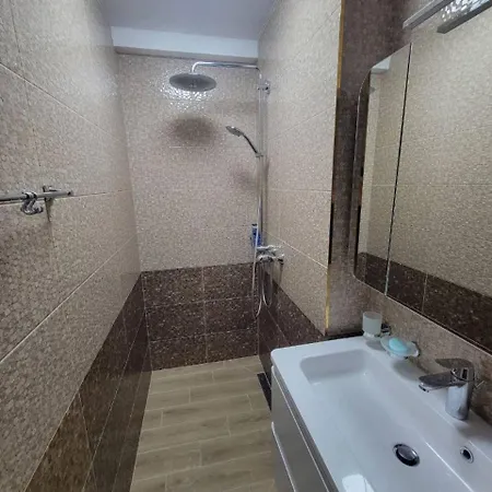 Apartment 3-room Luxury In The Center