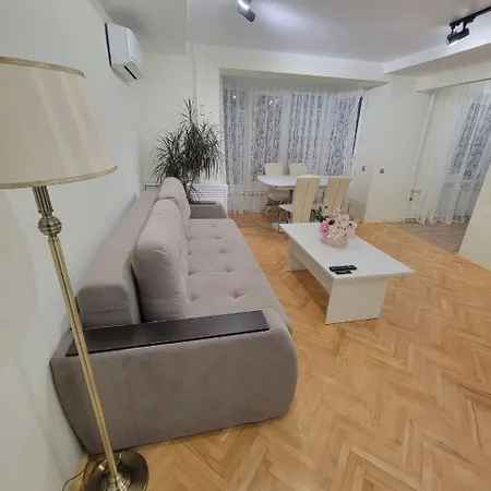 3-room Luxury In The Center Kyiv
